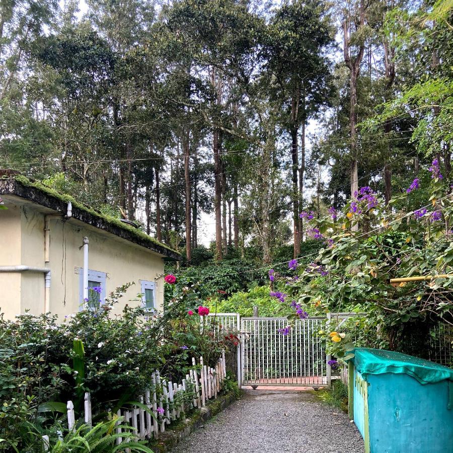 Ammus Homestay Thekkady Exterior foto